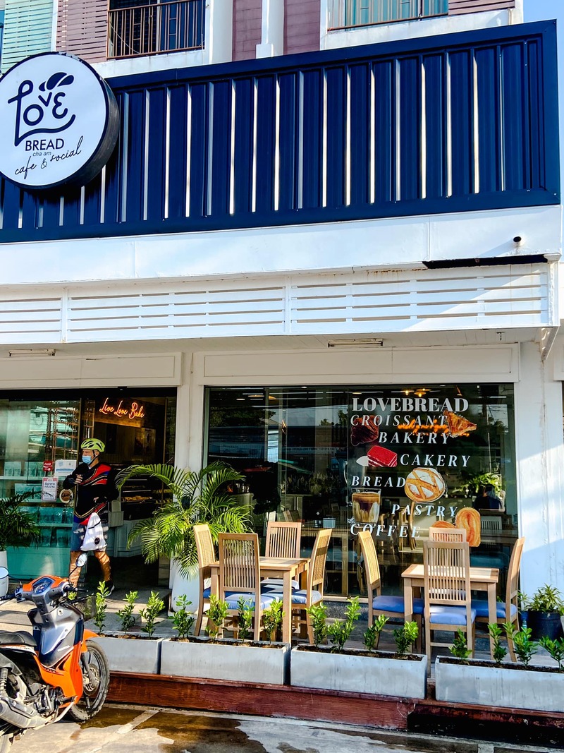 คาเฟ่ จังหวัดเพชรบุรี : รวมคาเฟ่น่านั่ง บรรยากาศดี ไม่ควรพลาด จังหวัดเพชรบุรี!