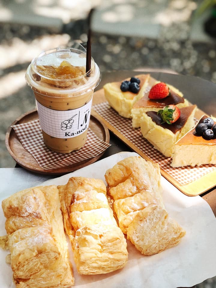 คาเฟ่ จังหวัดเพชรบุรี : รวมคาเฟ่น่านั่ง บรรยากาศดี ไม่ควรพลาด จังหวัดเพชรบุรี!