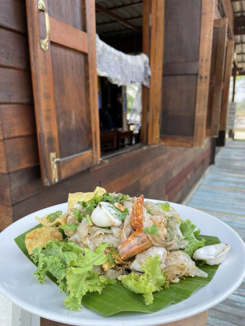 top 21+ ร้านอาหารสุพรรณบุรี ไปเยือนถิ่นเมื่อไหร่เป็นต้องแวะ!