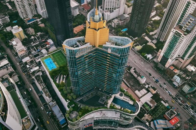 1. Grande Centre Point Terminal 21, 2. โรงแรม เรด แพลนเนต กรุงเทพฯ อโศก, 3. เอสฟิฟทีน สุขุมวิท โฮเต็ล, 4. Sacha’S Hotel Uno, 5. Park Plaza Sukhumvit Hotel, Bangkok, 6. เชอราตัน แกรนด์ สุขุมวิท ลักซ์ชัวรี่ คอลเล็คชั่น โฮเทล กรุงเทพ, 7. โซฟิเทล กรุงเทพ สุขุมวิท, 8. โฟร์พอยท์บายเชอราตันกรุงเทพ, สุขุมวิท 15, 9. เดอะ เวสทิน แกรนด์ สุขุมวิท กรุงเทพฯ, 10. The Coach Boutique Hotel Sukhumvit 14 Bangkok, 11. โรงแรม โซลาเรีย นิชิเทสซึ กรุงเทพฯ, 12. SQ Boutique Hotel, Top 12+ โรงแรมย่านอโศก ใกล้ BTS ในระยะเดินได้!