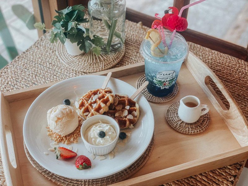 เกาะล้าน, ร้านกาแฟเกาะล้าน, คาเฟ่เกาะล้าน, top 20+ คาเฟ่เกาะล้าน จิบเครื่องดื่มเย็น มองวิวทะเล