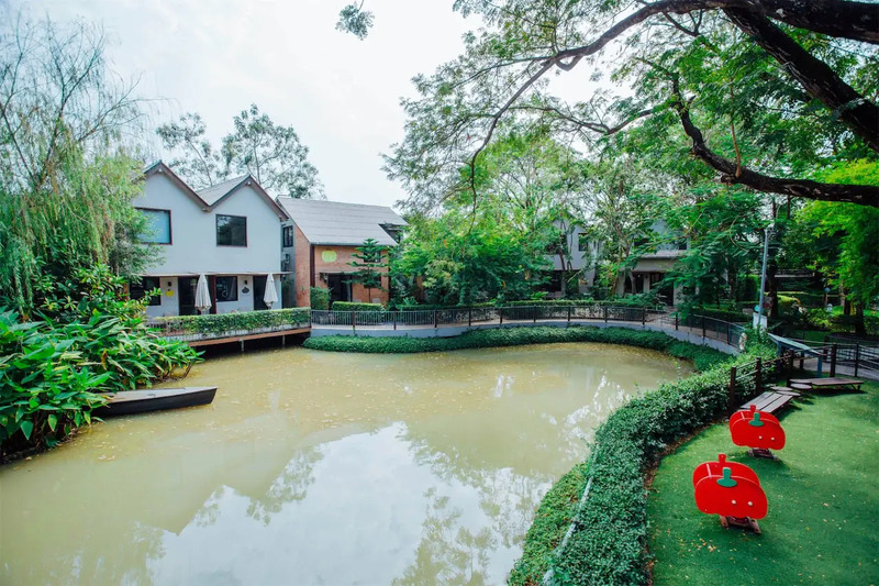 1. Pumpkin Art Town, 2. ณ คลองหลวง บูทีค รีสอร์ท, 3. อิงนที รีสอร์ท, 4. บางกอก บูติก รีสอร์ท รังสิต, 5. The Idle Hotel &amp; Residence, 6. ESC Park Hotel, 7. Luka House ลูก้า เฮาส์, 8. Tinidee Hotel Bangkok Golf Club, 9. ONE HOTEL NAVANAKORN, 10. สมาร์ท โฮเทล (Smart Hotel), Top 10+ ที่พักปทุมธานี ฟีลธรรมชาติ น่าไปพักใจ ใกล้กรุง