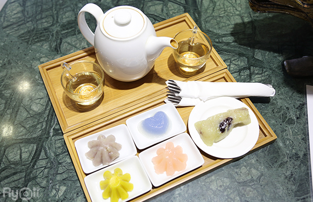 ร้านอาหารสนามหลวง : แนะนำ 15 ร้านอาหารอร่อยใกล้สนามหลวงที่ควรแวะไปลอง