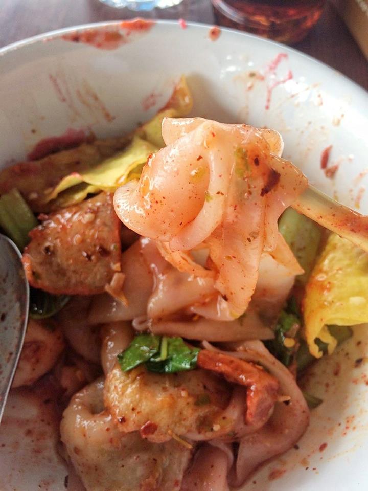 ร้านอาหารสนามหลวง : แนะนำ 15 ร้านอาหารอร่อยใกล้สนามหลวงที่ควรแวะไปลอง