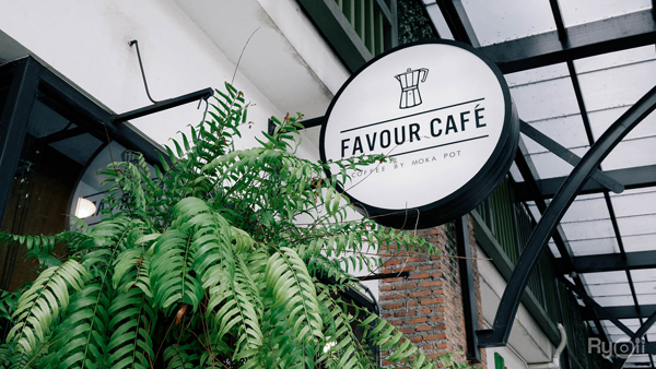 ร้านอาหารสนามหลวง : แนะนำ 15 ร้านอาหารอร่อยใกล้สนามหลวงที่ควรแวะไปลอง