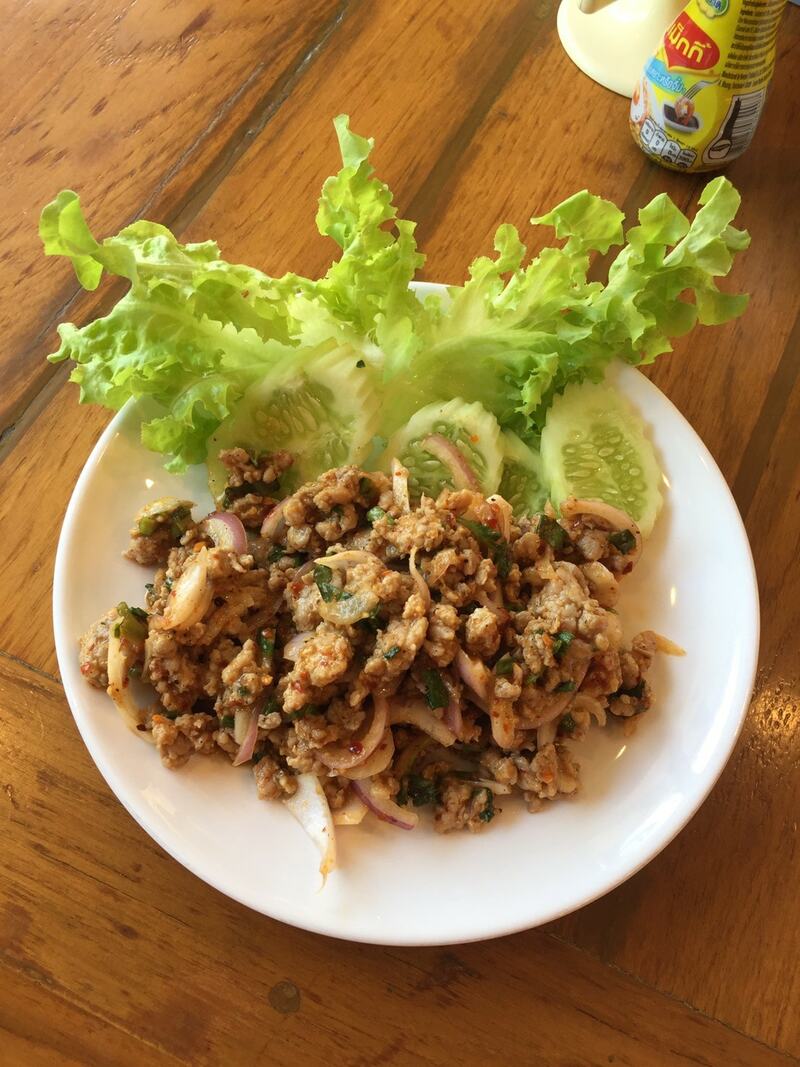 ร้านอาหารสนามหลวง : แนะนำ 15 ร้านอาหารอร่อยใกล้สนามหลวงที่ควรแวะไปลอง