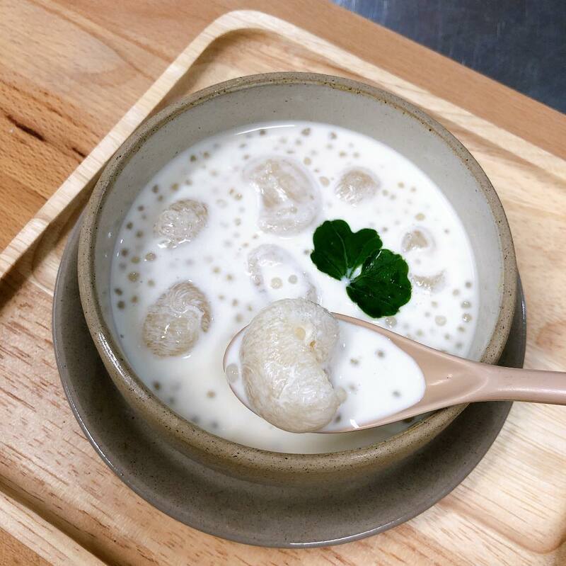 ร้านอาหารสนามหลวง : แนะนำ 15 ร้านอาหารอร่อยใกล้สนามหลวงที่ควรแวะไปลอง