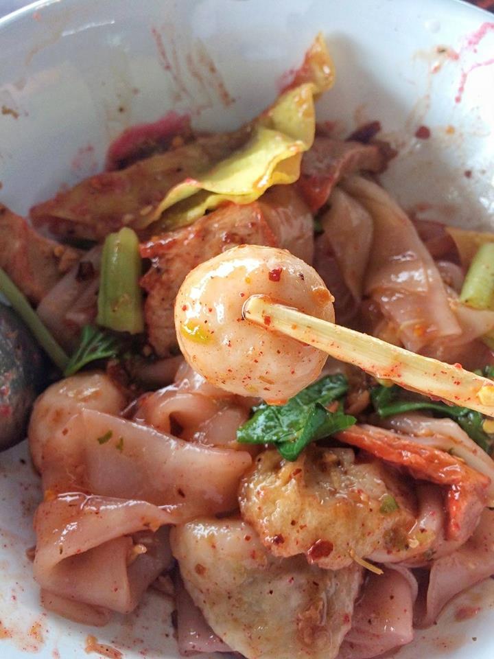 ร้านอาหารสนามหลวง : แนะนำ 15 ร้านอาหารอร่อยใกล้สนามหลวงที่ควรแวะไปลอง
