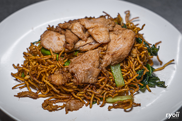 ร้านอาหารสนามหลวง : แนะนำ 15 ร้านอาหารอร่อยใกล้สนามหลวงที่ควรแวะไปลอง