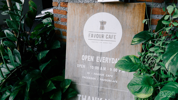 ร้านอาหารสนามหลวง : แนะนำ 15 ร้านอาหารอร่อยใกล้สนามหลวงที่ควรแวะไปลอง