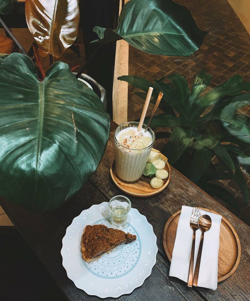 ร้านอาหารสนามหลวง : แนะนำ 15 ร้านอาหารอร่อยใกล้สนามหลวงที่ควรแวะไปลอง