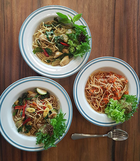 ร้านอาหารสนามหลวง : แนะนำ 15 ร้านอาหารอร่อยใกล้สนามหลวงที่ควรแวะไปลอง