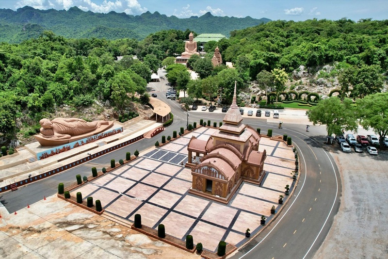 ซาฟารี ปาร์ค, ต้นจามจุรียักษ์, ทางรถไฟสายมรณะ, ที่พัก, ที่เที่ยว, ที่เที่ยวกาญจนบุรี, ที่เที่ยวกาญจนบุรี 2024, ที่เที่ยวกาญจนบุรี 2567, ที่เที่ยวกาญจนบุรี ธรรมชาติ, น้ำตกห้วยแม่ขมิ้น, น้ําตกเอราวัณ, วัดถ้ำเสือ กาญจนบุรี, สวนสัตว์เปิด ซาฟารี ปาร์ค แอนด์ แคมป์, สะพานข้ามแม่น้ำแคว, สะพานมอญ สังขละบุรี, เขาช้างเผือก, เขื่อนศรีนครินทร์, เที่ยวกาญจนบุรี, เที่ยวกาญจนบุรี 2024, เที่ยวกาญจนบุรี 2567, เที่ยวเมืองกาญ, top 30+ ที่เที่ยวกาญจนบุรี [กรกฎาคม 2024] สัมผัสธรรมชาติ ใกล้กรุงเทพฯ