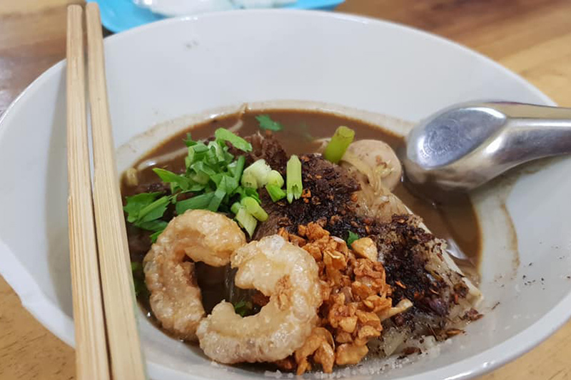 top 10+ ร้านก๋วยเตี๋ยว บางซื่อ น้ำซุปเด็ด เครื่องแน่นเต็มชาม