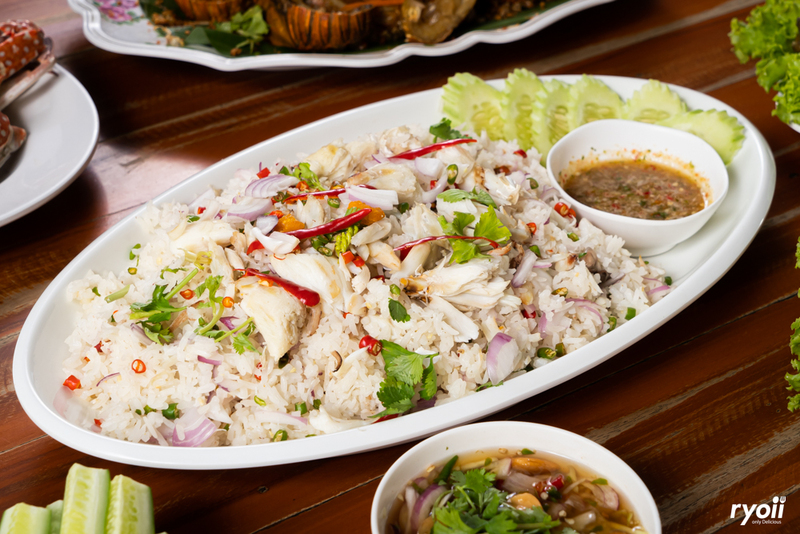 ร้านอาหารหัวหิน : รวม 5 ร้านเด็ด ร้านดัง เมนูสุดปังทั้งซีฟู้ดสดๆ อาหารใต้ อาหารอีสาน และร้านลับซาชิมิปลาไทย!