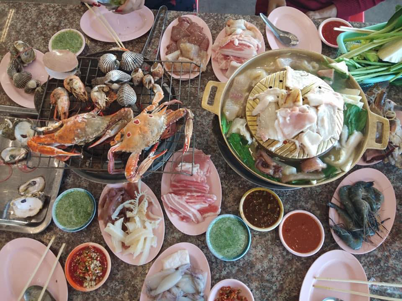 รวม 15 ร้านบุฟเฟ่ต์ ปิ้งย่าง ชาบู หมูกระทะ อิ่มอร่อยสุดคุ้ม งบไม่เกิน 300 บาท