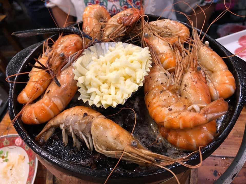 รวม 15 ร้านบุฟเฟ่ต์ ปิ้งย่าง ชาบู หมูกระทะ อิ่มอร่อยสุดคุ้ม งบไม่เกิน 300 บาท
