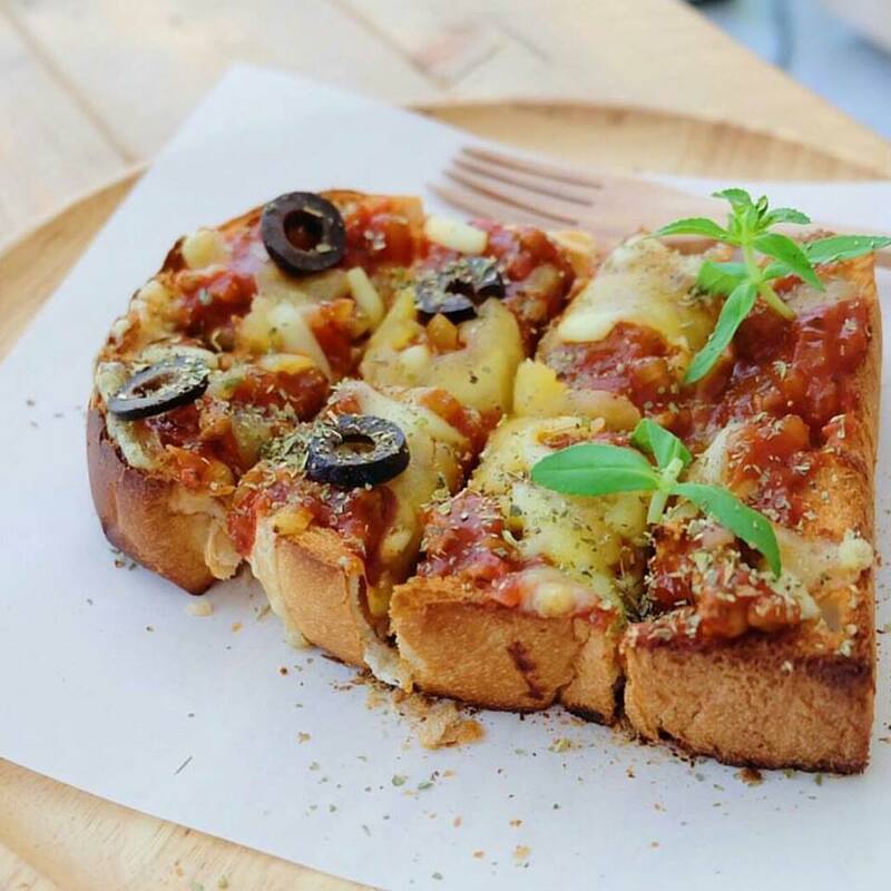 bts ปุณณวิถี : รวมร้านอาหาร คาเฟ่ คาวหวานครบ จบที่นี่!