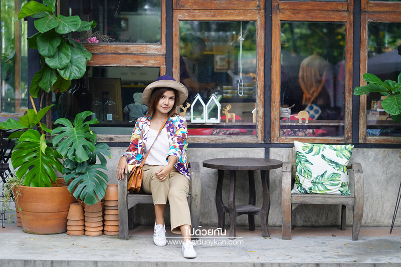 สถานที่ท่องเที่ยวปทุมธานี, คาเฟ่ปทุมธานี, ร้านกาแฟปทุมธานี, 1000 ไม้cafe & farm, บ้าน1000ไม้, บ้าน ๑,๐๐๐  ไม้ cafe & farm แหล่งเรียนรู้การเกษตรสำหรับเยาวชน