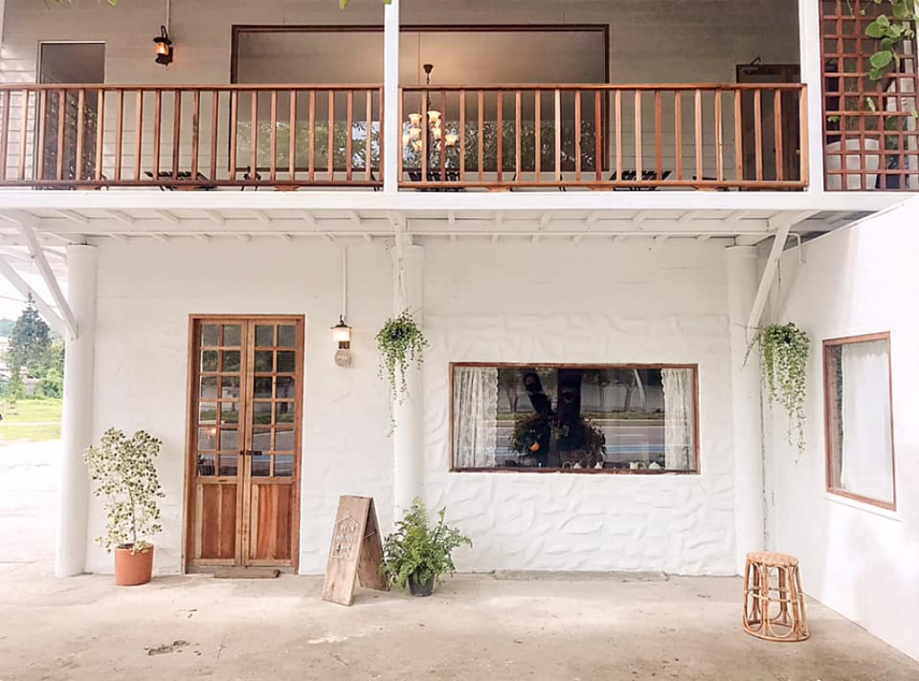 artory cafe & crafts, namon nomwan, open house cafe, red temp coffee, seafood club bangsean, จุดชมวิวเขาสามมุข, ซีฟู้ดคลับ บางแสน, ตลาดหนองมน, ถนนคนเดินบางแสน, ทะเลบางแสน, ที่เที่ยวบางแสน, ที่เที่ยวบางแสน 2023, ที่เที่ยวบางแสน 2024, ที่เที่ยวบางแสน 2566, บางแสน, บางแสน 2024, บางแสน 2567, สวนสัตว์เปิดเขาเขียว, หน้ามนหนมหวาน, หาดบางแสน, หาดวอนนภา, อ่างเก็บน้ำบางพระ, เขาสามมุข, เที่ยวบางแสน, เที่ยวบางแสน 2024, เที่ยวบางแสน 2567, top 21+ ที่เที่ยวบางแสน [กรกฎาคม 2024] ที่ต้องแวะเช็คอิน พักผ่อนสบาย ๆ ในช่วงวันหยุด