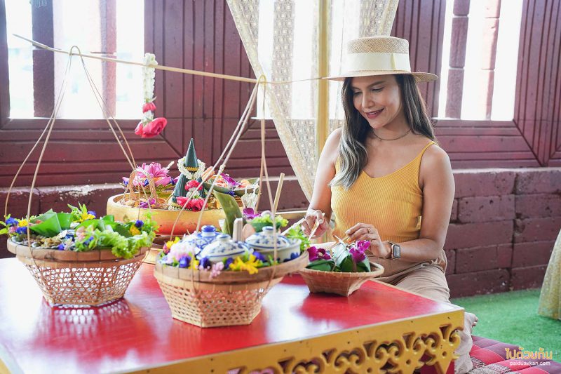 เที่ยวจันทบุรี, บ้านน้ำพริกข้าวสวย, ร้านอาหารจันทบุรี, ร้านอาหารอร่อยจันทบุรี, บ้านน้ำพริกข้าวสวย จันทบุรี  อาหารไทยสูตรชาววัง ในชุดสำหรับโบราณ  