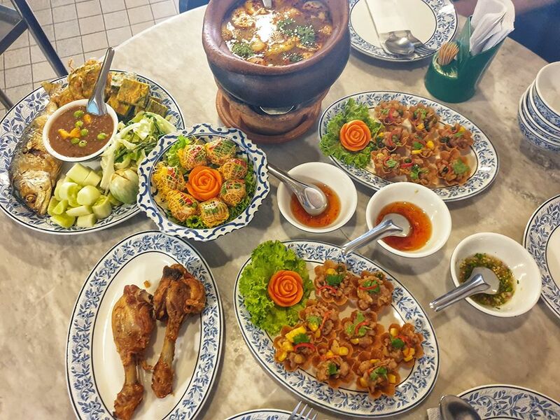 top 18+ ร้านอาหารเก่าแก่ ร้านเด็ดในตำนาน ที่ไม่ควรพลาด @ชลบุรี พัทยา บางแสน! ร้านอาหารเก่าแก่ ชลบุรี พัทยา บางแสน