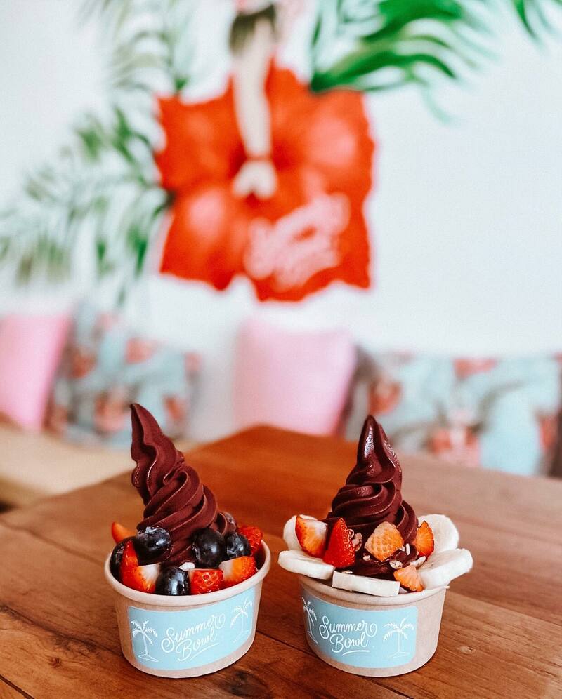 top 10+ ร้านขนมพรีเมียม คาเฟ่ของคนรักขนมหวาน ขนมไทย ย่านทองหล่อ-เอกมัย