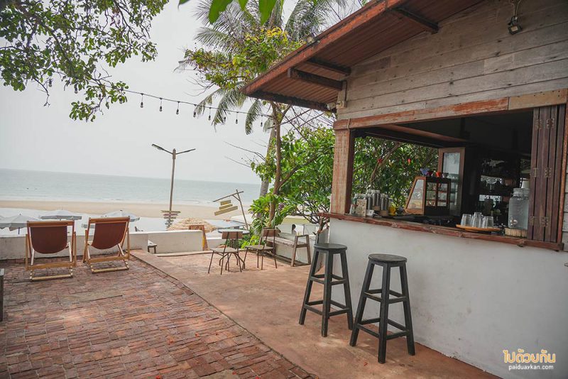&nbsp;Drip Rim Lay, Rabiengkao Cafe &amp; Working Space, มองดูเลคาเฟ่&nbsp;&nbsp;หัวหิน, Miss t cafe&nbsp;หัวหิน, 1d+ Day Artist, Memory House Cafe HuaHin, วานิลลา แฟคทอรี่, แอร์ สเปซ หัวหิน, SUNDANCE LOUNGE&nbsp;, Oasis x Seenspace, Skoop Beach, Eureka Beach Cafe Hua Hin, 25 Monday cafe, White Home Cafe Huahin, ทรี เฮาส์, Living Room Bistro, Pony Caf&eacute;, บทความเกี่ยวกับหัวหิน&nbsp;, Top 20+ คาเฟ่หัวหิน ร้านสวย ถ่ายรูปเพลิน