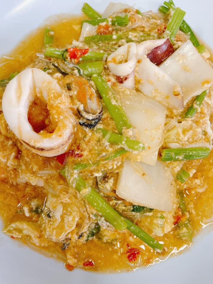 ร้านอาหารบางแสน ชลบุรี อร่อยไม่แพง : 25 ร้านอร่อยราคาประหยัด ใกล้หาดบางแสน