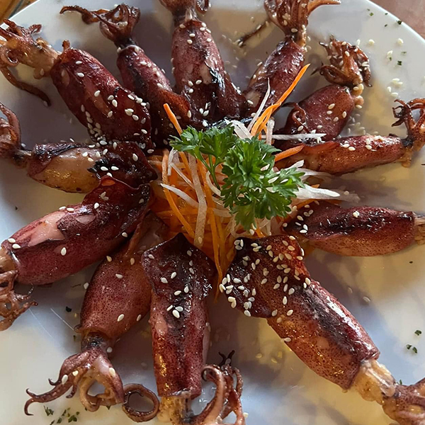 ร้านอาหารบางแสน ชลบุรี อร่อยไม่แพง : 25 ร้านอร่อยราคาประหยัด ใกล้หาดบางแสน