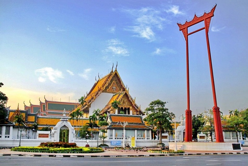 วัดกัลยาณมิตร, วัดกัลยาณมิตรวรมหาวิหาร, วัดชนะสงคราม, วัดชนะสงครามราชวรมหาวิหาร, วัดพระศรีรัตนศาสดาราม, วัดพระเชตุพลวิมลมังคลาราม, วัดพระแก้ว, วัดระฆัง, วัดระฆังโฆสิตาราม, วัดสุทัศนเทพวราราม, วัดสุทัศน์, วัดอรุณ, วัดอรุณราชวราราม, วัดแจ้ง, วัดโพธิ์, ศาลหลักเมืองกรุงเทพ, ศาลหลักเมืองกรุงเทพมหานคร, ศาลเจ้าพ่อเสือ, ศาลเจ้าพ่อเสือ เสาชิงช้า, หลวงพ่อปู่, หลวงพ่อยิ้มรับฟ้า, หลวงพ่อโต, ไหว้ พระ 9 วัด กรุงเทพ, ไหว้พระ 9 วัด กทม, ไหว้พระ 9 วัด กรุงเทพ, ไหว้พระ 9 วัด กรุงเทพ 2021, ไหว้พระ 9 วัด กรุงเทพ 2022, ไหว้พระ 9 วัด กรุงเทพ 2023, ไหว้พระ 9 วัด กรุงเทพ 2024, ไหว้พระ 9 วัด กรุงเทพ 2564, ไหว้พระ 9 วัด กรุงเทพ 2565, ไหว้พระ 9 วัด กรุงเทพ 2566, ไหว้พระ 9 วัด กรุงเทพ 2567, ไหว้พระ กรุงเทพ 2024, ไหว้พระ กรุงเทพ 2567, ไหว้พระในกรุงเทพ, ไหว้พระในกรุงเทพ 2021, ไหว้พระในกรุงเทพ 2022, ไหว้พระในกรุงเทพ 2564, ไหว้พระในกรุงเทพ 2565, ไหว้พระ 9 วัด ในกรุงเทพฯ 2024 สะสมแต้มบุญ เสริมความปังให้ชีวิต