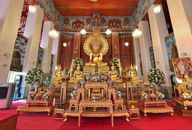วัดกัลยาณมิตร, วัดกัลยาณมิตรวรมหาวิหาร, วัดชนะสงคราม, วัดชนะสงครามราชวรมหาวิหาร, วัดพระศรีรัตนศาสดาราม, วัดพระเชตุพลวิมลมังคลาราม, วัดพระแก้ว, วัดระฆัง, วัดระฆังโฆสิตาราม, วัดสุทัศนเทพวราราม, วัดสุทัศน์, วัดอรุณ, วัดอรุณราชวราราม, วัดแจ้ง, วัดโพธิ์, ศาลหลักเมืองกรุงเทพ, ศาลหลักเมืองกรุงเทพมหานคร, ศาลเจ้าพ่อเสือ, ศาลเจ้าพ่อเสือ เสาชิงช้า, หลวงพ่อปู่, หลวงพ่อยิ้มรับฟ้า, หลวงพ่อโต, ไหว้ พระ 9 วัด กรุงเทพ, ไหว้พระ 9 วัด กทม, ไหว้พระ 9 วัด กรุงเทพ, ไหว้พระ 9 วัด กรุงเทพ 2021, ไหว้พระ 9 วัด กรุงเทพ 2022, ไหว้พระ 9 วัด กรุงเทพ 2023, ไหว้พระ 9 วัด กรุงเทพ 2024, ไหว้พระ 9 วัด กรุงเทพ 2564, ไหว้พระ 9 วัด กรุงเทพ 2565, ไหว้พระ 9 วัด กรุงเทพ 2566, ไหว้พระ 9 วัด กรุงเทพ 2567, ไหว้พระ กรุงเทพ 2024, ไหว้พระ กรุงเทพ 2567, ไหว้พระในกรุงเทพ, ไหว้พระในกรุงเทพ 2021, ไหว้พระในกรุงเทพ 2022, ไหว้พระในกรุงเทพ 2564, ไหว้พระในกรุงเทพ 2565, ไหว้พระ 9 วัด ในกรุงเทพฯ 2024 สะสมแต้มบุญ เสริมความปังให้ชีวิต