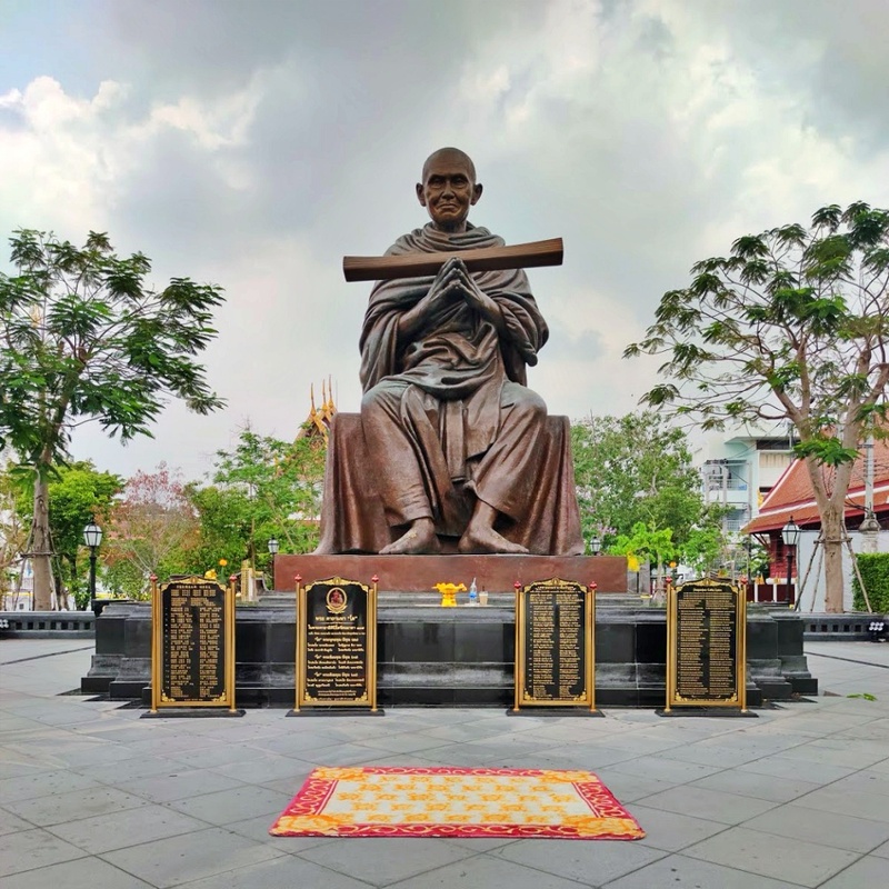 วัดกัลยาณมิตร, วัดกัลยาณมิตรวรมหาวิหาร, วัดชนะสงคราม, วัดชนะสงครามราชวรมหาวิหาร, วัดพระศรีรัตนศาสดาราม, วัดพระเชตุพลวิมลมังคลาราม, วัดพระแก้ว, วัดระฆัง, วัดระฆังโฆสิตาราม, วัดสุทัศนเทพวราราม, วัดสุทัศน์, วัดอรุณ, วัดอรุณราชวราราม, วัดแจ้ง, วัดโพธิ์, ศาลหลักเมืองกรุงเทพ, ศาลหลักเมืองกรุงเทพมหานคร, ศาลเจ้าพ่อเสือ, ศาลเจ้าพ่อเสือ เสาชิงช้า, หลวงพ่อปู่, หลวงพ่อยิ้มรับฟ้า, หลวงพ่อโต, ไหว้ พระ 9 วัด กรุงเทพ, ไหว้พระ 9 วัด กทม, ไหว้พระ 9 วัด กรุงเทพ, ไหว้พระ 9 วัด กรุงเทพ 2021, ไหว้พระ 9 วัด กรุงเทพ 2022, ไหว้พระ 9 วัด กรุงเทพ 2023, ไหว้พระ 9 วัด กรุงเทพ 2024, ไหว้พระ 9 วัด กรุงเทพ 2564, ไหว้พระ 9 วัด กรุงเทพ 2565, ไหว้พระ 9 วัด กรุงเทพ 2566, ไหว้พระ 9 วัด กรุงเทพ 2567, ไหว้พระ กรุงเทพ 2024, ไหว้พระ กรุงเทพ 2567, ไหว้พระในกรุงเทพ, ไหว้พระในกรุงเทพ 2021, ไหว้พระในกรุงเทพ 2022, ไหว้พระในกรุงเทพ 2564, ไหว้พระในกรุงเทพ 2565, ไหว้พระ 9 วัด ในกรุงเทพฯ 2024 สะสมแต้มบุญ เสริมความปังให้ชีวิต