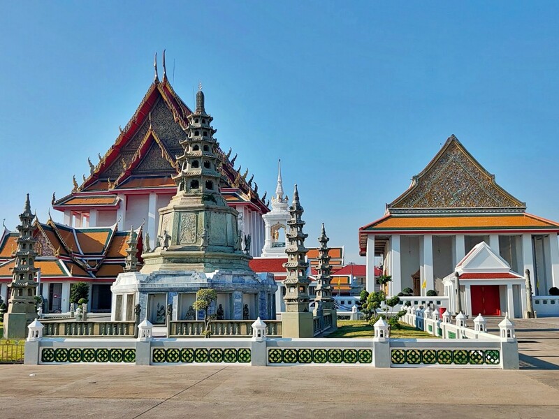 วัดกัลยาณมิตร, วัดกัลยาณมิตรวรมหาวิหาร, วัดชนะสงคราม, วัดชนะสงครามราชวรมหาวิหาร, วัดพระศรีรัตนศาสดาราม, วัดพระเชตุพลวิมลมังคลาราม, วัดพระแก้ว, วัดระฆัง, วัดระฆังโฆสิตาราม, วัดสุทัศนเทพวราราม, วัดสุทัศน์, วัดอรุณ, วัดอรุณราชวราราม, วัดแจ้ง, วัดโพธิ์, ศาลหลักเมืองกรุงเทพ, ศาลหลักเมืองกรุงเทพมหานคร, ศาลเจ้าพ่อเสือ, ศาลเจ้าพ่อเสือ เสาชิงช้า, หลวงพ่อปู่, หลวงพ่อยิ้มรับฟ้า, หลวงพ่อโต, ไหว้ พระ 9 วัด กรุงเทพ, ไหว้พระ 9 วัด กทม, ไหว้พระ 9 วัด กรุงเทพ, ไหว้พระ 9 วัด กรุงเทพ 2021, ไหว้พระ 9 วัด กรุงเทพ 2022, ไหว้พระ 9 วัด กรุงเทพ 2023, ไหว้พระ 9 วัด กรุงเทพ 2024, ไหว้พระ 9 วัด กรุงเทพ 2564, ไหว้พระ 9 วัด กรุงเทพ 2565, ไหว้พระ 9 วัด กรุงเทพ 2566, ไหว้พระ 9 วัด กรุงเทพ 2567, ไหว้พระ กรุงเทพ 2024, ไหว้พระ กรุงเทพ 2567, ไหว้พระในกรุงเทพ, ไหว้พระในกรุงเทพ 2021, ไหว้พระในกรุงเทพ 2022, ไหว้พระในกรุงเทพ 2564, ไหว้พระในกรุงเทพ 2565, ไหว้พระ 9 วัด ในกรุงเทพฯ 2024 สะสมแต้มบุญ เสริมความปังให้ชีวิต