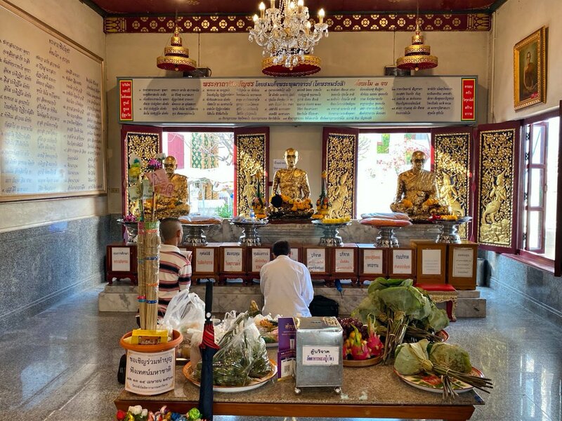 วัดกัลยาณมิตร, วัดกัลยาณมิตรวรมหาวิหาร, วัดชนะสงคราม, วัดชนะสงครามราชวรมหาวิหาร, วัดพระศรีรัตนศาสดาราม, วัดพระเชตุพลวิมลมังคลาราม, วัดพระแก้ว, วัดระฆัง, วัดระฆังโฆสิตาราม, วัดสุทัศนเทพวราราม, วัดสุทัศน์, วัดอรุณ, วัดอรุณราชวราราม, วัดแจ้ง, วัดโพธิ์, ศาลหลักเมืองกรุงเทพ, ศาลหลักเมืองกรุงเทพมหานคร, ศาลเจ้าพ่อเสือ, ศาลเจ้าพ่อเสือ เสาชิงช้า, หลวงพ่อปู่, หลวงพ่อยิ้มรับฟ้า, หลวงพ่อโต, ไหว้ พระ 9 วัด กรุงเทพ, ไหว้พระ 9 วัด กทม, ไหว้พระ 9 วัด กรุงเทพ, ไหว้พระ 9 วัด กรุงเทพ 2021, ไหว้พระ 9 วัด กรุงเทพ 2022, ไหว้พระ 9 วัด กรุงเทพ 2023, ไหว้พระ 9 วัด กรุงเทพ 2024, ไหว้พระ 9 วัด กรุงเทพ 2564, ไหว้พระ 9 วัด กรุงเทพ 2565, ไหว้พระ 9 วัด กรุงเทพ 2566, ไหว้พระ 9 วัด กรุงเทพ 2567, ไหว้พระ กรุงเทพ 2024, ไหว้พระ กรุงเทพ 2567, ไหว้พระในกรุงเทพ, ไหว้พระในกรุงเทพ 2021, ไหว้พระในกรุงเทพ 2022, ไหว้พระในกรุงเทพ 2564, ไหว้พระในกรุงเทพ 2565, ไหว้พระ 9 วัด ในกรุงเทพฯ 2024 สะสมแต้มบุญ เสริมความปังให้ชีวิต