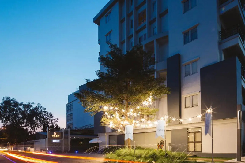 1. Clef Hotel, 2. Wellness Stay &amp; Hotel Sukhumvit 107, 3. Marigold Hotel Sukhumvit, 4. เธียรี โฮเทล สุขุมวิท 107, 5. Koon Hotel Sukhumvit, 6. Des Res Hotel and Residence, 7. RedDoorz Premium CoCo Hotel, 8. โรงแรมบลูฮิปโป, Top 8+ โรงแรมย่านแบริ่ง ใกล้รถไฟฟ้า เดินทางสะดวก!