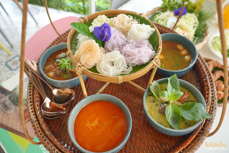 ร้านอาหารเขาค้อ, เขาค้อ, ขนมจีนเส้นสี เขาค้อ, ร้านขนมจีนอร่อยเขาค้อ, ขนมจีนเส้นสี  ยืนหนึ่ง ร้านขนมจีนเขาค้อ รสชาติอร่อย