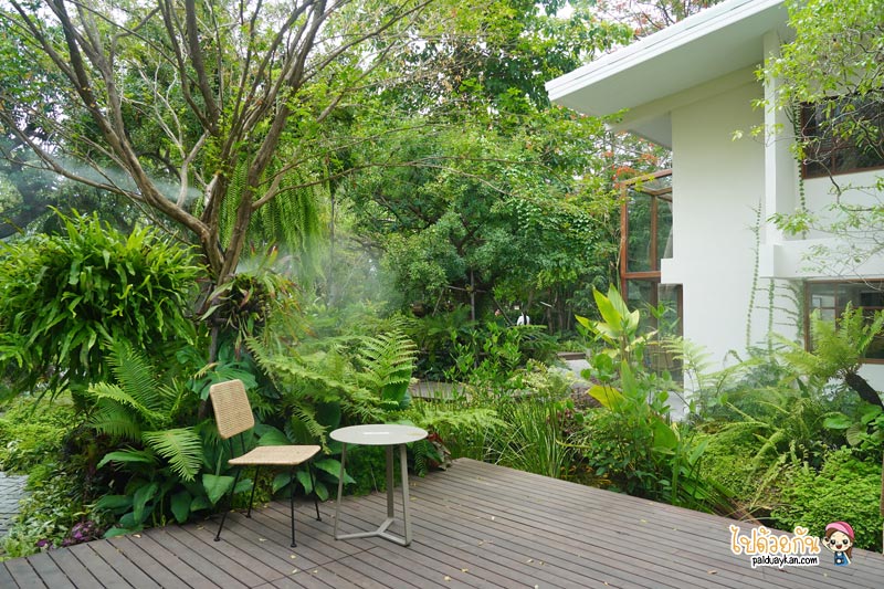 คาเฟ่เกษตรนวมินทร์, ร้านอาหารเรียบด่วนรามอินทรา, ร้านอาหารรามอินทรา, คาเฟ่รามอินทรา, ขมิ้นคาเฟ่, ขมิ้นคาเฟ่ คาเฟ่ในอาคารเก๋ กลางสวนป่า