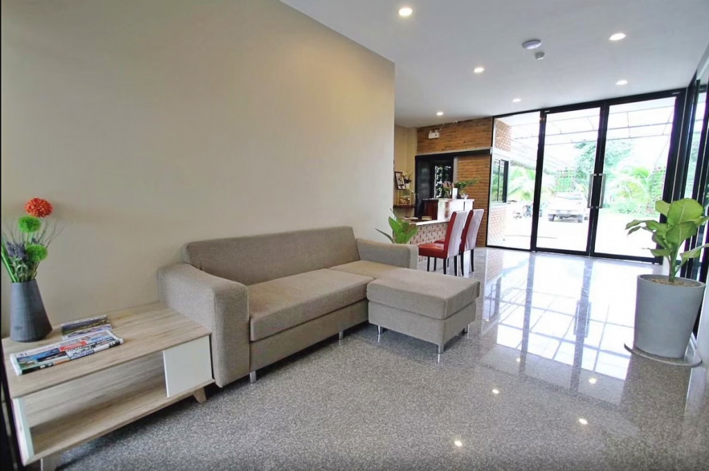 a bizz hotel, b2 lampang hotel, ban mae boonthong, flat white cafe x poshtel, kanecha's home lampang, lada house, memmoth hostel, tha ma-o bouteak homestay, the coconut hotel, the cottage lampang hotel, wienglakor hotel, คเณชา โฮม ลำปาง, ฆเณชา โฮม ลำปาง, ท่ามะโอ บูทีค โฮมสเตย์, ที่พักตัวเมืองลำปาง, ที่พักตัวเมืองลำปาง 2024, ที่พักตัวเมืองลำปาง 2567, ที่พักลำปาง 2024, ที่พักลำปาง 2567, ที่พักลําปาง, ที่พักลําปาง ตัวเมือง, ที่พักลําปาง ในเมือง, ที่พักเมืองลำปาง 2024, ที่พักเมืองลำปาง 2567, ที่พักเมืองลําปาง, บ้านแม่บุญทอง, บีทู ลำปาง, ลดาเฮาส์, ลำปาง เรสซิเดนซ์, เมมมอธ โฮสเทล, แฟลต ไวต์ คาเฟ่ x พอชเทล, แมมมอธ โฮสเทล, โรงแรมเดอะ คอทเทจ ลำปาง, โรงแรมเดอะ โคโคนัท, โรงแรมเอบิช, top 12+ ที่พักลำปาง [กรกฎาคม 2024] เมืองรถม้า เดินทางสะดวก ใกล้แหล่งท่องเที่ยว
