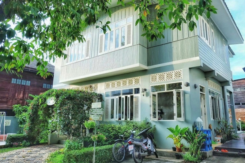 a bizz hotel, b2 lampang hotel, ban mae boonthong, flat white cafe x poshtel, kanecha's home lampang, lada house, memmoth hostel, tha ma-o bouteak homestay, the coconut hotel, the cottage lampang hotel, wienglakor hotel, คเณชา โฮม ลำปาง, ฆเณชา โฮม ลำปาง, ท่ามะโอ บูทีค โฮมสเตย์, ที่พักตัวเมืองลำปาง, ที่พักตัวเมืองลำปาง 2024, ที่พักตัวเมืองลำปาง 2567, ที่พักลำปาง 2024, ที่พักลำปาง 2567, ที่พักลําปาง, ที่พักลําปาง ตัวเมือง, ที่พักลําปาง ในเมือง, ที่พักเมืองลำปาง 2024, ที่พักเมืองลำปาง 2567, ที่พักเมืองลําปาง, บ้านแม่บุญทอง, บีทู ลำปาง, ลดาเฮาส์, ลำปาง เรสซิเดนซ์, เมมมอธ โฮสเทล, แฟลต ไวต์ คาเฟ่ x พอชเทล, แมมมอธ โฮสเทล, โรงแรมเดอะ คอทเทจ ลำปาง, โรงแรมเดอะ โคโคนัท, โรงแรมเอบิช, top 12+ ที่พักลำปาง [กรกฎาคม 2024] เมืองรถม้า เดินทางสะดวก ใกล้แหล่งท่องเที่ยว