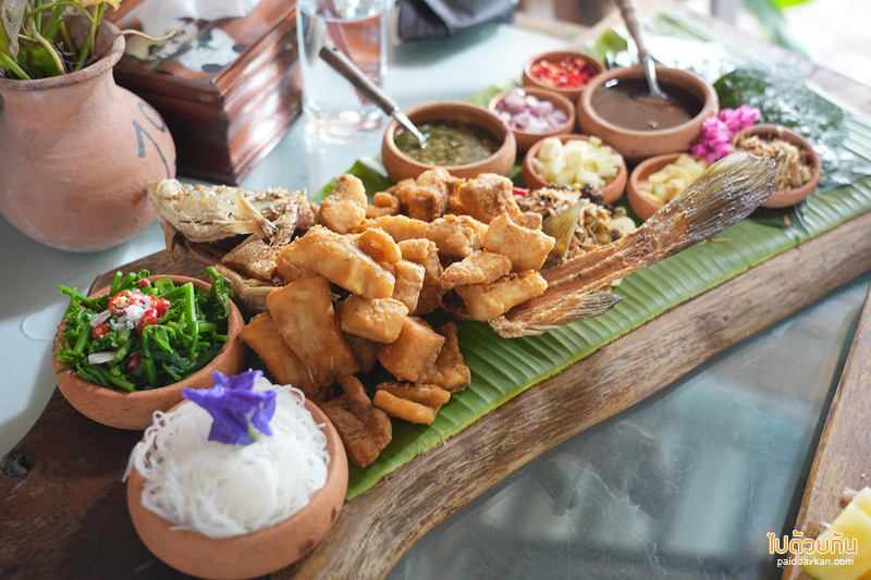 ร้านอาหารสวนผึ้ง, ร้านอาหารอร่อยสวนผึ้ง, ร้านอาหารแนะนำสวนผึ้ง, ครัวดินศิลปะ, ครัวดินศิลปะ ร้านอาหารอร่อยห้าดาวแห่งสวนผึ้ง  