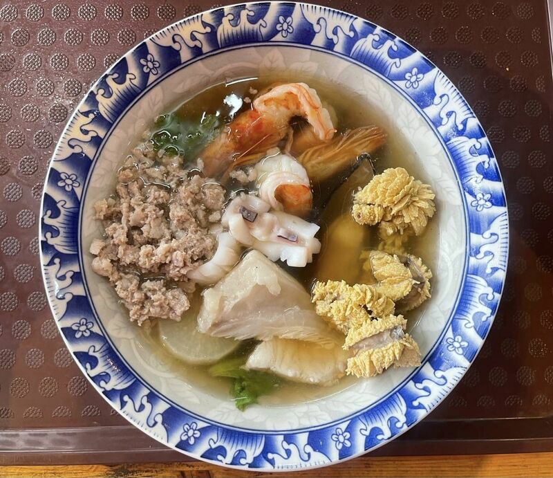 ร้านข้าวต้มปลา ภูเก็ต : ข้าวต้ม ซีฟู้ด เจ้าเด็ดประจำเมืองภูเก็ต ไม่แวะไม่ได้!!