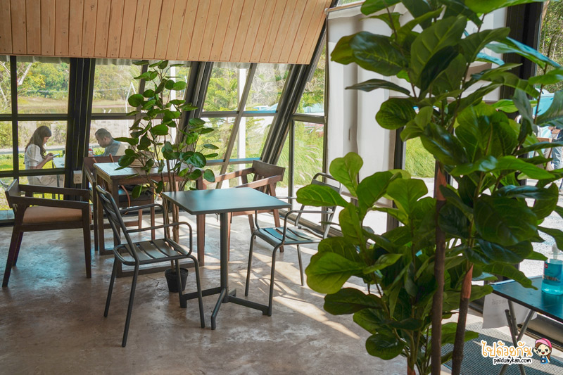 jungle space cafe & bistro นครพนม, คาเฟ่นครพนม, ร้านกาแฟนครพนม, jungle space cafe & bistro  คาเฟ่สุดเท่แห่งนครพนม
