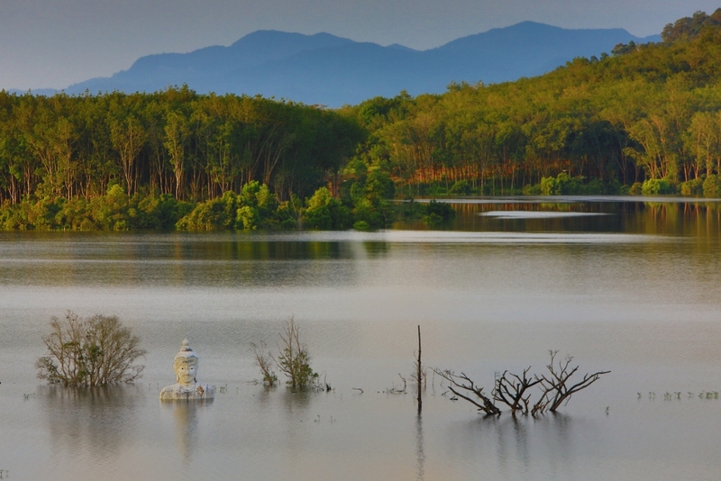 secret sunset beach, จุดชมวิวแหลมงอบ, ชุมชนบ้านน้ำเชี่ยว, ตราด, ที่เที่ยวตราด, ที่เที่ยวตราด 2024, ที่เที่ยวตราด 2567, น้ำตกคลองแก้ว, พระจมน้ำ เขาระกำ, วัดบุปผาราม, วัดปลายคลอง, ศาลเจ้าพ่อหลักเมืองตราด, สลักเพชร, หาดบานชื่น, หาดลับ ตราด, อันซีน ตราด, อ่าวตาลคู่, อ่าวสลักเพชร, อุทยานแห่งชาติน้ำตกคลองแก้ว, อุทยานแห่งชาติหมู่เกาะช้าง, เกาะกระดาด, เกาะกูด, เกาะกูด 2024, เกาะง่าม, เกาะช้าง, เกาะช้าง 2024, เกาะหมาก, เขาระกำ, เที่ยวตราด, เที่ยวตราด 2024, เที่ยวตราด 2567, top 15+ ที่เที่ยวตราด [กรกฎาคม 2024] มหัศจรรย์เมืองเกาะครึ่งร้อย ทะเลสวย น้ำใส ปะการังหลากสี