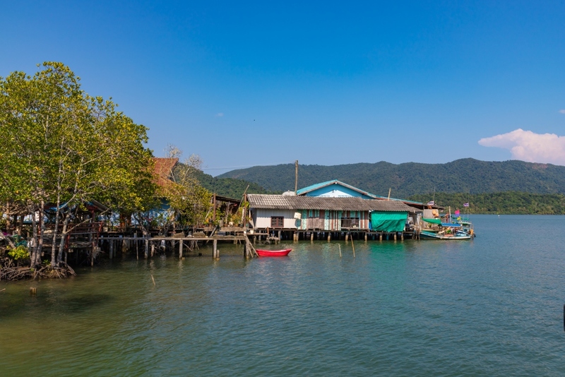 secret sunset beach, จุดชมวิวแหลมงอบ, ชุมชนบ้านน้ำเชี่ยว, ตราด, ที่เที่ยวตราด, ที่เที่ยวตราด 2024, ที่เที่ยวตราด 2567, น้ำตกคลองแก้ว, พระจมน้ำ เขาระกำ, วัดบุปผาราม, วัดปลายคลอง, ศาลเจ้าพ่อหลักเมืองตราด, สลักเพชร, หาดบานชื่น, หาดลับ ตราด, อันซีน ตราด, อ่าวตาลคู่, อ่าวสลักเพชร, อุทยานแห่งชาติน้ำตกคลองแก้ว, อุทยานแห่งชาติหมู่เกาะช้าง, เกาะกระดาด, เกาะกูด, เกาะกูด 2024, เกาะง่าม, เกาะช้าง, เกาะช้าง 2024, เกาะหมาก, เขาระกำ, เที่ยวตราด, เที่ยวตราด 2024, เที่ยวตราด 2567, top 15+ ที่เที่ยวตราด [กรกฎาคม 2024] มหัศจรรย์เมืองเกาะครึ่งร้อย ทะเลสวย น้ำใส ปะการังหลากสี