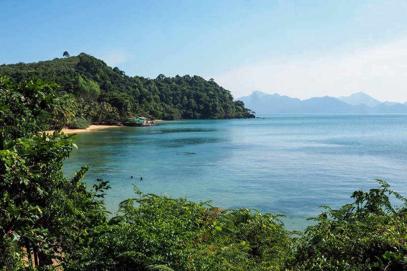 secret sunset beach, จุดชมวิวแหลมงอบ, ชุมชนบ้านน้ำเชี่ยว, ตราด, ที่เที่ยวตราด, ที่เที่ยวตราด 2024, ที่เที่ยวตราด 2567, น้ำตกคลองแก้ว, พระจมน้ำ เขาระกำ, วัดบุปผาราม, วัดปลายคลอง, ศาลเจ้าพ่อหลักเมืองตราด, สลักเพชร, หาดบานชื่น, หาดลับ ตราด, อันซีน ตราด, อ่าวตาลคู่, อ่าวสลักเพชร, อุทยานแห่งชาติน้ำตกคลองแก้ว, อุทยานแห่งชาติหมู่เกาะช้าง, เกาะกระดาด, เกาะกูด, เกาะกูด 2024, เกาะง่าม, เกาะช้าง, เกาะช้าง 2024, เกาะหมาก, เขาระกำ, เที่ยวตราด, เที่ยวตราด 2024, เที่ยวตราด 2567, top 15+ ที่เที่ยวตราด [กรกฎาคม 2024] มหัศจรรย์เมืองเกาะครึ่งร้อย ทะเลสวย น้ำใส ปะการังหลากสี