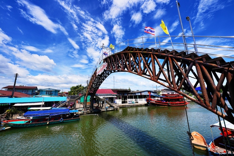 secret sunset beach, จุดชมวิวแหลมงอบ, ชุมชนบ้านน้ำเชี่ยว, ตราด, ที่เที่ยวตราด, ที่เที่ยวตราด 2024, ที่เที่ยวตราด 2567, น้ำตกคลองแก้ว, พระจมน้ำ เขาระกำ, วัดบุปผาราม, วัดปลายคลอง, ศาลเจ้าพ่อหลักเมืองตราด, สลักเพชร, หาดบานชื่น, หาดลับ ตราด, อันซีน ตราด, อ่าวตาลคู่, อ่าวสลักเพชร, อุทยานแห่งชาติน้ำตกคลองแก้ว, อุทยานแห่งชาติหมู่เกาะช้าง, เกาะกระดาด, เกาะกูด, เกาะกูด 2024, เกาะง่าม, เกาะช้าง, เกาะช้าง 2024, เกาะหมาก, เขาระกำ, เที่ยวตราด, เที่ยวตราด 2024, เที่ยวตราด 2567, top 15+ ที่เที่ยวตราด [กรกฎาคม 2024] มหัศจรรย์เมืองเกาะครึ่งร้อย ทะเลสวย น้ำใส ปะการังหลากสี
