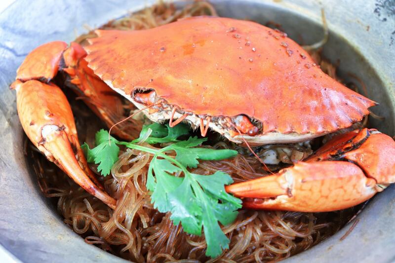 ร้านอาหารริมทะเล พัทยา : รวมร้านบรรยากาศดี พิกัด : ริมหาดพัทยา ไม่ไปไม่ได้แล้ววว