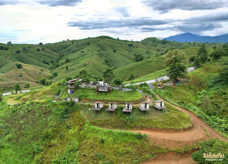 ที่พักแพร่, ไร่ลุงรอน, เที่ยวแพร่, ไร่ลุงลอน ที่พักแพร่ริมถนนลอยฟ้า วิวเขาสวยสุดๆ
