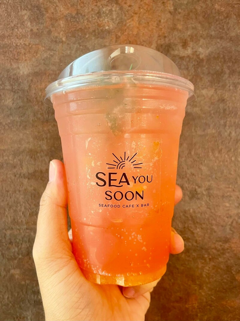 คาเฟ่ บางแสน ชี้พิกัดคาเฟ่บรรยากาศดี มีร้านติดริมทะเล ที่สายคาเฟ่ห้ามพลาดเมื่อไปชลบุรี!